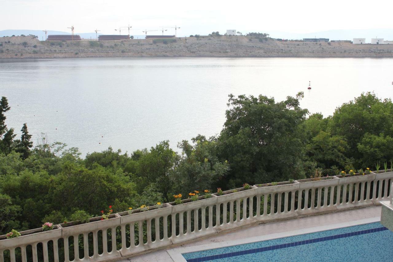 Primavera Apartment Omisalj